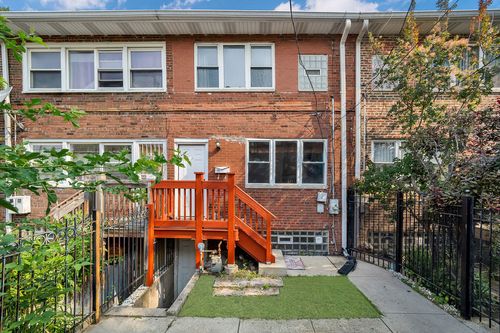 75 E 37th Pl, CHICAGO, IL, 60653-1595 | Card Image