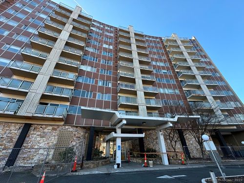 apt-9l-30 Woodland St, Hartford, CT, 06105-2318 | Card Image