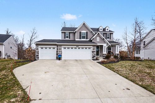 7918 Carlisle Crossings Blvd Sw, Byron Center, MI, 49315-9571 | Card Image