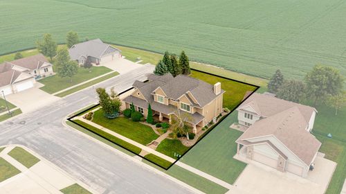 114 Prairie Stone Ct Se, Stewartville, MN, 55976-1657 | Card Image