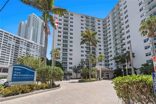 307-3001 S Ocean Dr, Hollywood, FL, 33019-2864 | Card Image