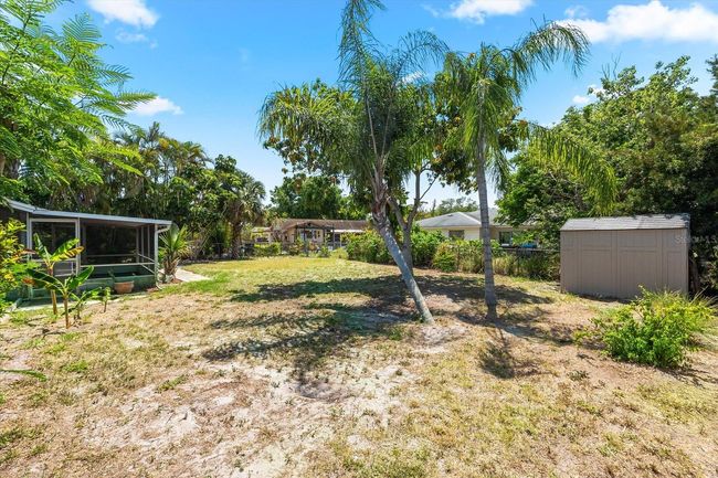 Lage fenced in yard | Image 42