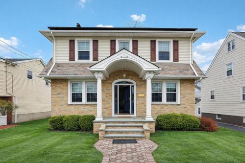 48 Marinus St, Rochelle Park, NJ, 07662-3806 | Card Image
