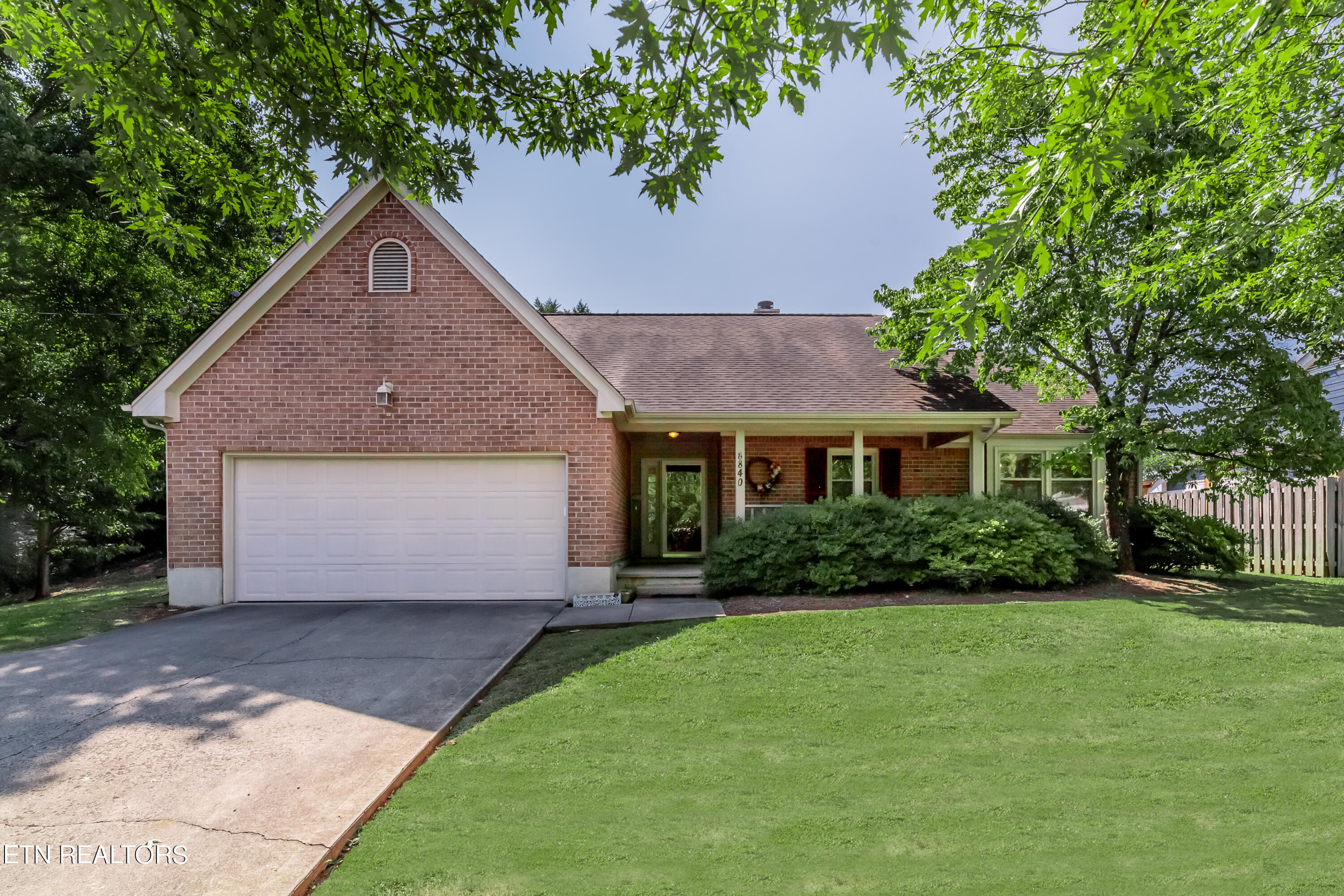Nubbin Ridge Rd, Knoxville, TN 37923