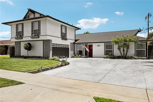 589 Glenrose Dr, Orange, CA, 92869-2943 | Card Image