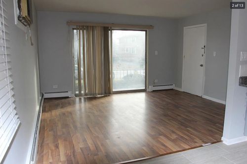 apt-2n-4520 Park Ave, Brookfield, IL, 60513-2606 | Card Image