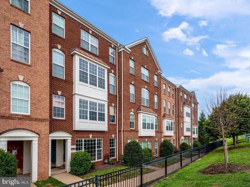 6317 Iris Meadow Ln, HAYMARKET, VA, 20169-6237 | Card Image