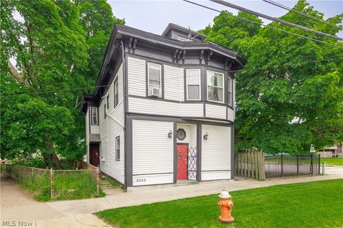 2055 W 65th St, Cleveland, OH, 44102-4363 | Card Image