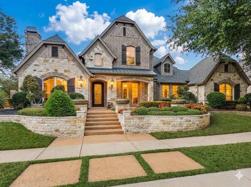 8415 Canyon Xing, Lantana, TX, 76226-5530 | Card Image