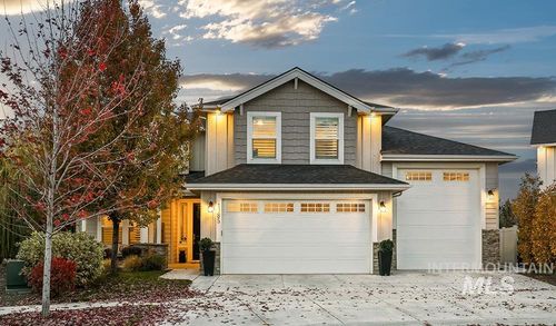 1185 N Seven Golds Pl, Eagle, ID, 83616-7364 | Card Image