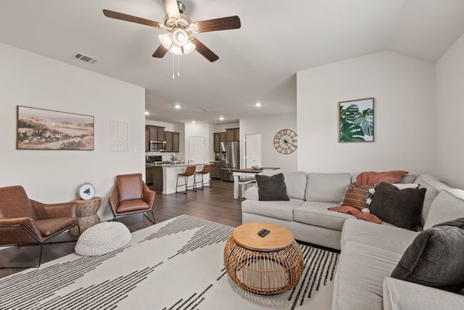 624 Willow View Way, House other with 3 bedrooms, 2 bathrooms and null parking in Princeton TX | Image 8