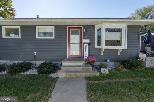 525 E Cork St, WINCHESTER, VA, 22601-5231 | Card Image