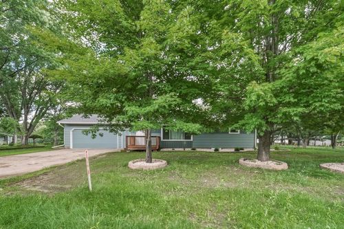 7699 140th St, Chippewa Falls, WI, 54729-5900 | Card Image