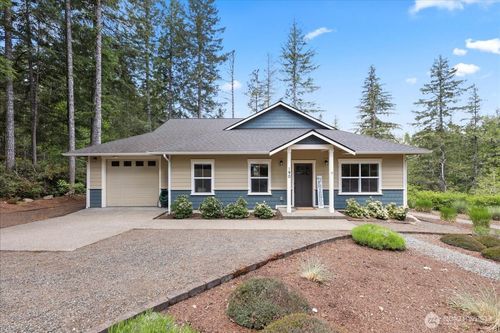 190 E Country Club Dr W, Union, WA, 98592-9702 | Card Image