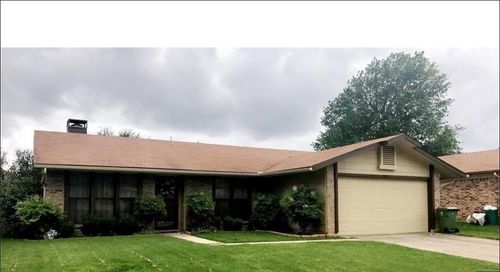 2304 Hollybush Ln, Bedford, TX, 76021-3647 | Card Image