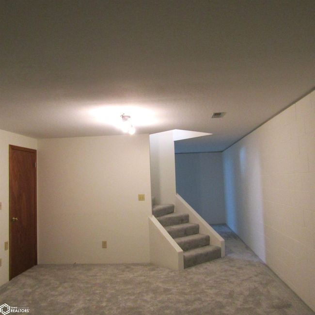 59708 Yankton Rd, Home with 4 bedrooms, 3 bathrooms and null parking in Griswold IA | Image 54