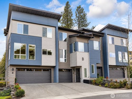 b1-16201 Meadow Rd, Lynnwood, WA, 98087-6555 | Card Image