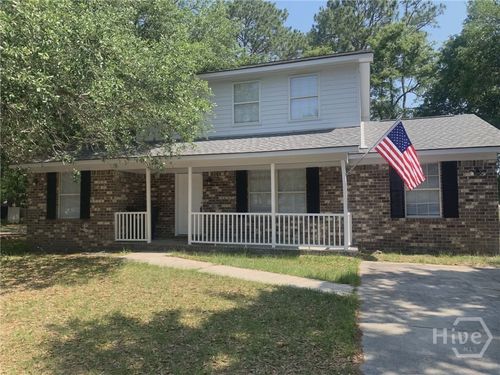 23 Sabreena Cir, Hinesville, GA, 31313-8200 | Card Image