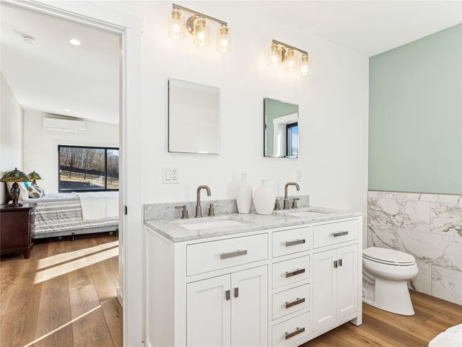 Ensuite bathroom | Image 15