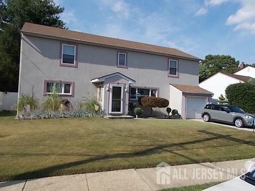 8 Athens Ave, South Amboy, NJ, 08879-2468 | Card Image