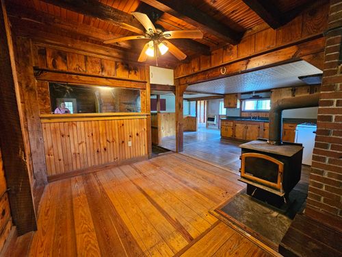 52 Town Hill Rd, Poultney, VT, 05764-9033 | Card Image