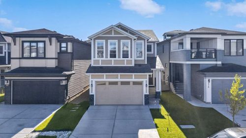 274 Lucas Pl Nw, Calgary, AB, T3P2E4 | Card Image