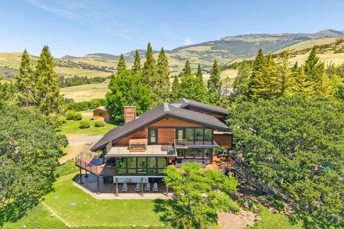 1440 E Nevada St, Ashland, OR, 97520-9394 | Card Image