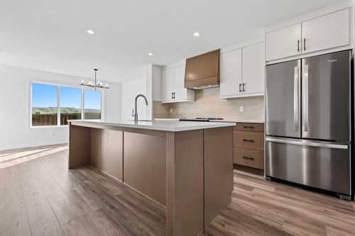 898 Wolf Willow Boulevard Se, Calgary, AB, T2X5R7 | Card Image