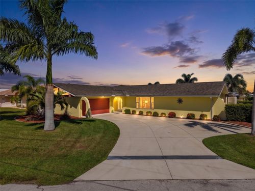 536 Matares Dr, PUNTA GORDA, FL, 33950-5231 | Card Image