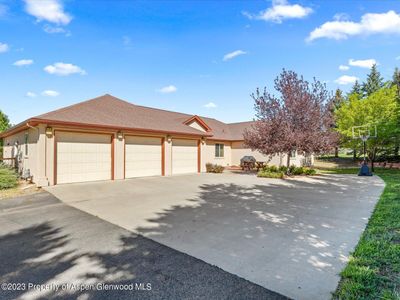 851 Ute Avenue, House other with 4 bedrooms, 3 bathrooms and null parking in Rifle CO | Image 1