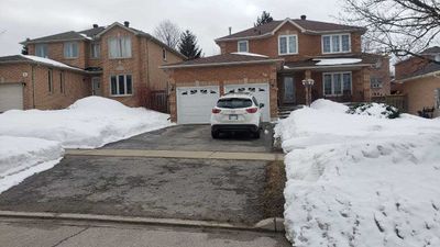 10 Longman Dr, House other with 3 bedrooms, 3 bathrooms and 4 parking in Barrie ON | Image 1