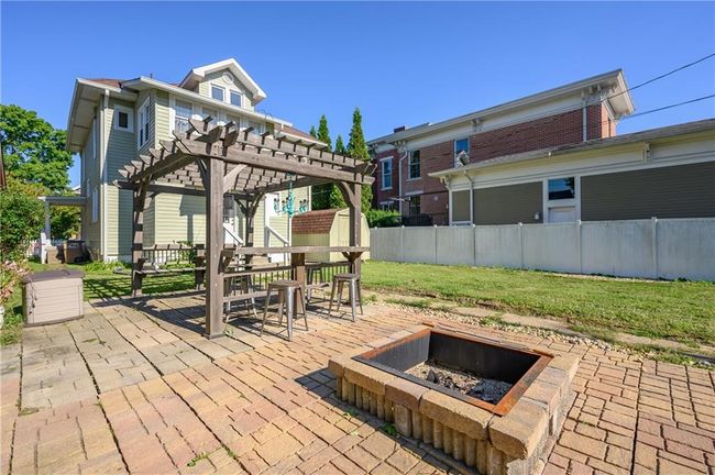 712 Lafayette Ave, House other with 3 bedrooms, 2 bathrooms and null parking in Columbus IN | Image 5