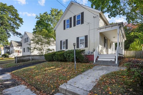 193 Roger Williams Avenue, East Providence, RI, 02916 | Card Image