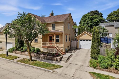 822 N 4th Street, Sheboygan, WI, 53081 | Card Image