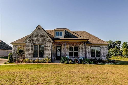 8705 Bedfordshire Dr, Bartlett, TN, 38133-2537 | Card Image
