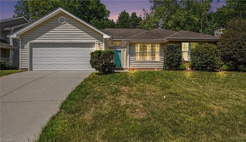 3209 Bardwell Rd, Greensboro, NC, 27410-9439 | Card Image