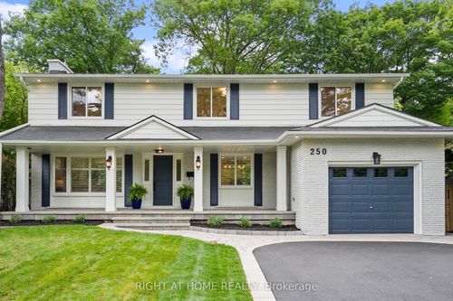 250 Linwood Cres, Burlington, ON, L7L4A1 | Card Image