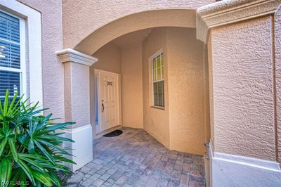 2313 - 14001 Lake Mahogany Boulevard, Condo with 3 bedrooms, 2 bathrooms and null parking in Fort Myers FL | Image 3