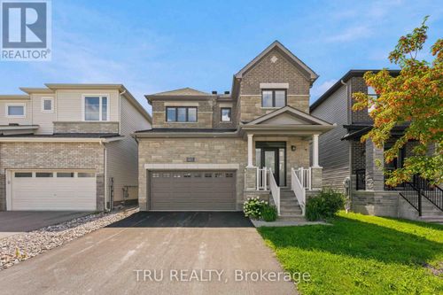 603 Winterset Road, Ottawa, ON, K2T0R2 | Card Image