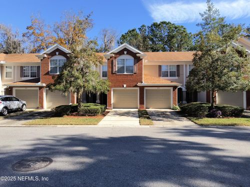 3253 Climbing Ivy Trl, JACKSONVILLE, FL, 32216-1172 | Card Image