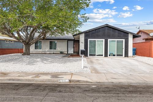 404 Vassar Ln, Las Vegas, NV, 89107-2447 | Card Image