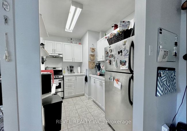 303 - 114 Vaughan Rd, Condo with 1 bedrooms, 1 bathrooms and 1 parking in York ON | Image 20