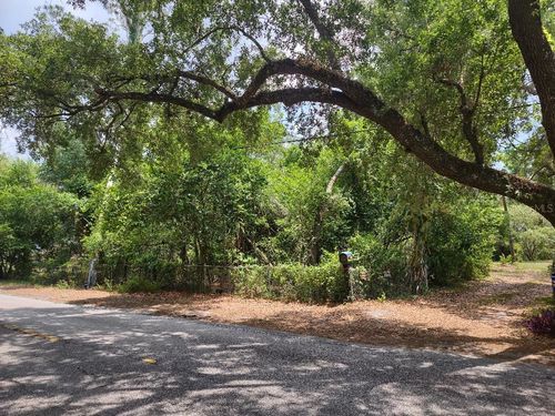 1819 Sinclair Hills Rd, LUTZ, FL, 33549-3604 | Card Image