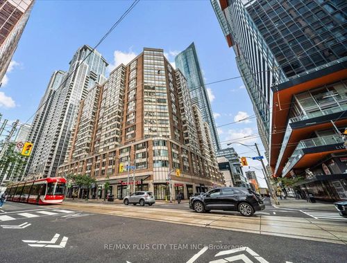 708-717 Bay St, Toronto, ON, M5G2J9 | Card Image