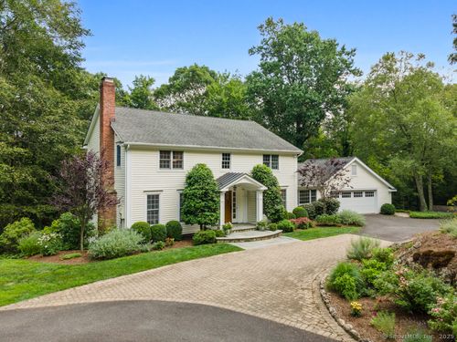 23 Mountainview Dr, Redding, CT, 06896-1316 | Card Image