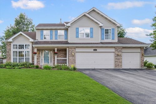 1325 Deerfield Ln, Bartlett, IL, 60103-1825 | Card Image