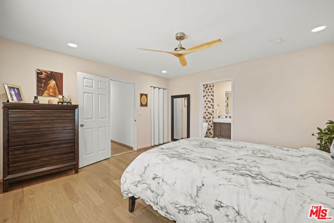 21615 Wo He Lo Trl, House other with 3 bedrooms, 4 bathrooms and null parking in Chatsworth CA | Image 29