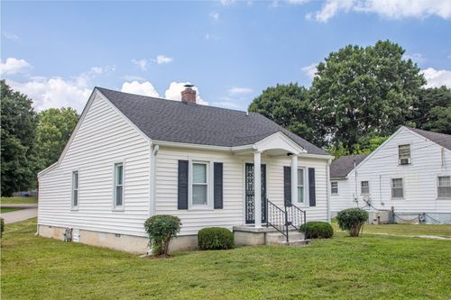 2204 Denham Ave, Columbia, TN, 38401-4427 | Card Image