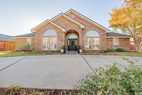 4009 Edgebrook Dr, Midland, TX, 79707-1435 | Card Image