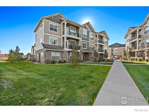 apt-304-4672 Hahns Peak Dr, Loveland, CO, 80538-6304 | Card Image
